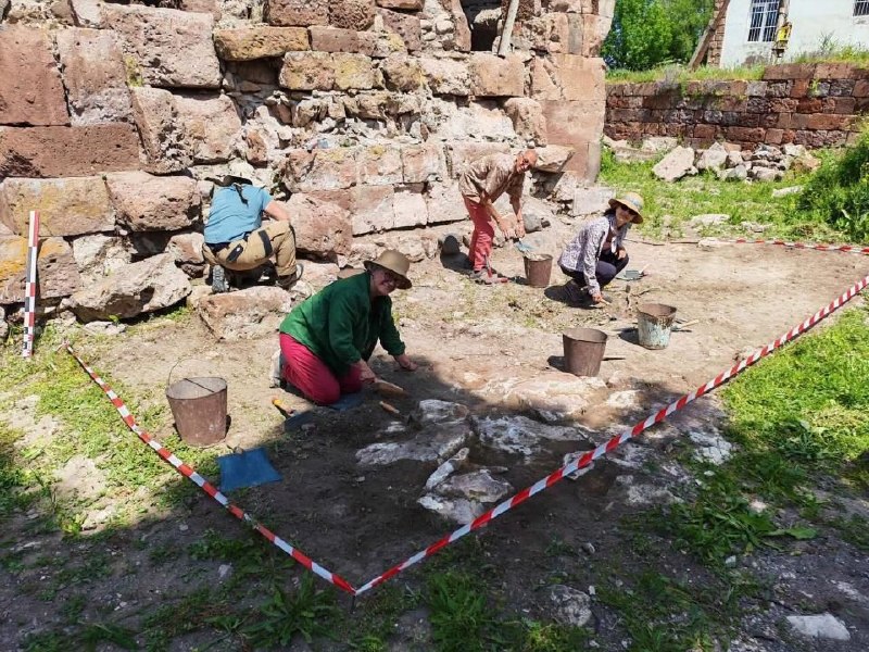 Армяно-французская экспедиция начала раскопки раннесредневекового комплекса Памзамен